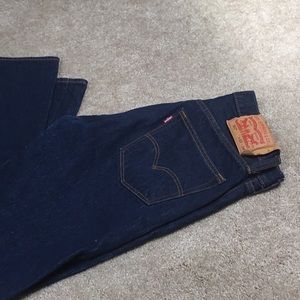 Levis jeans